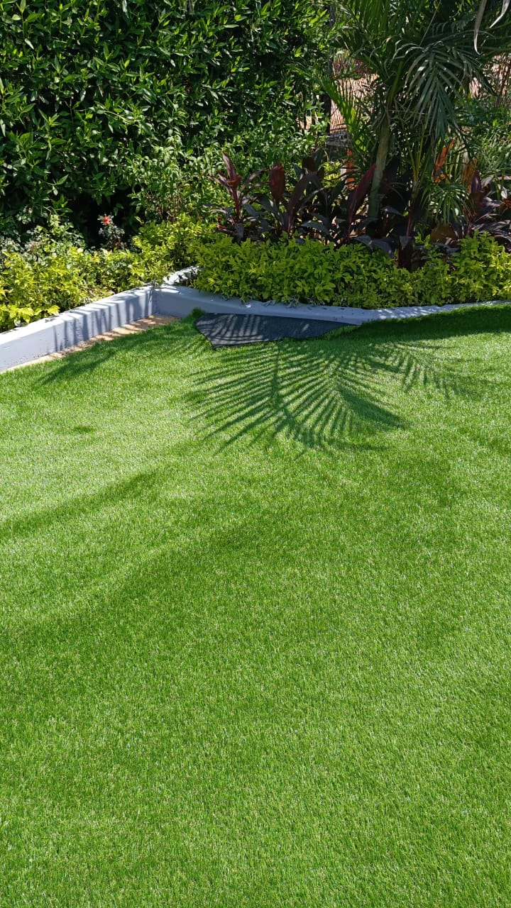 حديقة نجيل اصطناعية - صورة 1