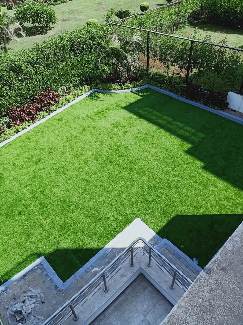 حديقة نجيل اصطناعية - صورة 6